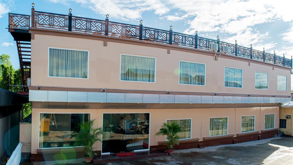 Aung Tha Pyay Hotel 3 Yangon Dış mekan fotoğraf