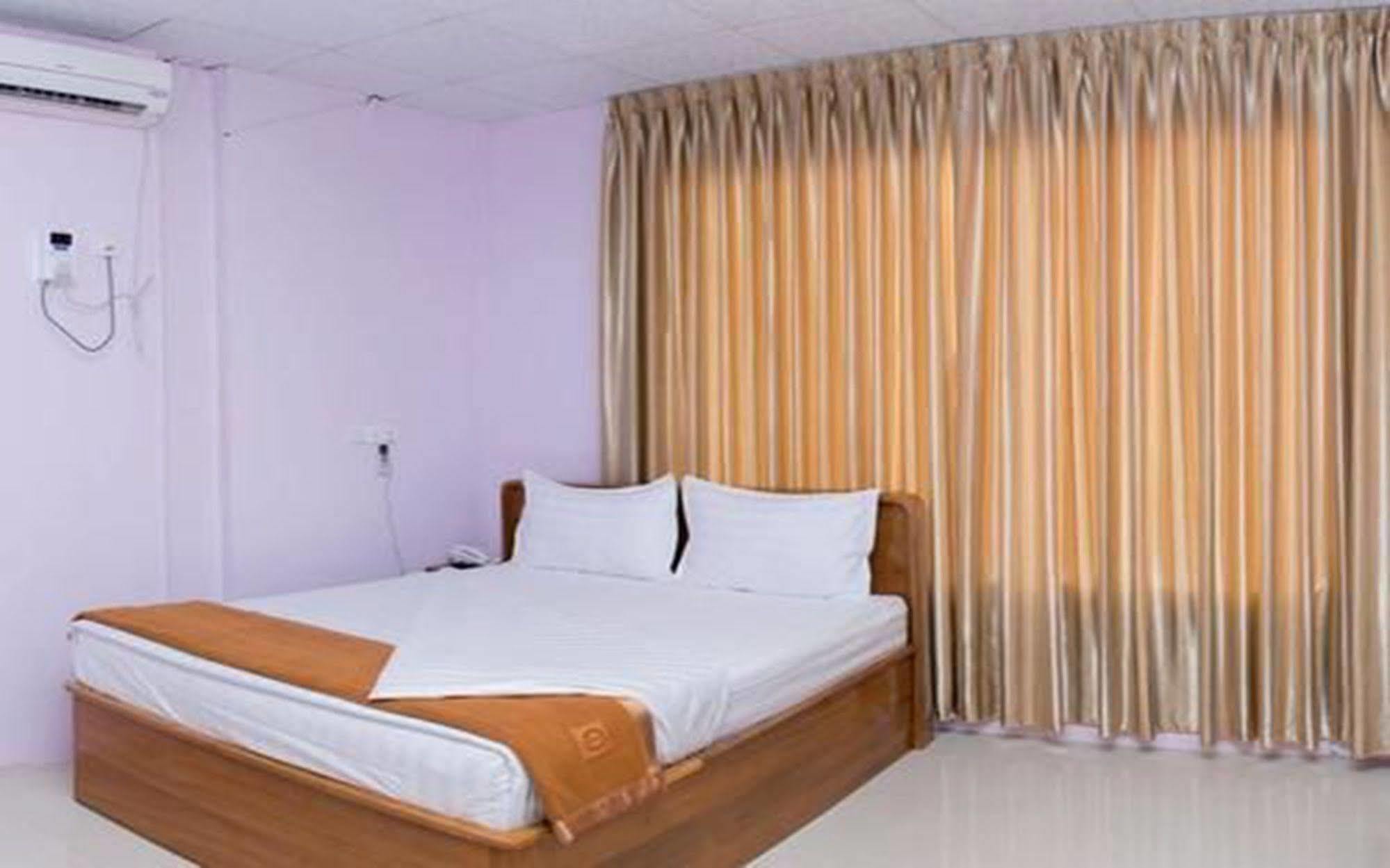 Aung Tha Pyay Hotel 3 Yangon Dış mekan fotoğraf