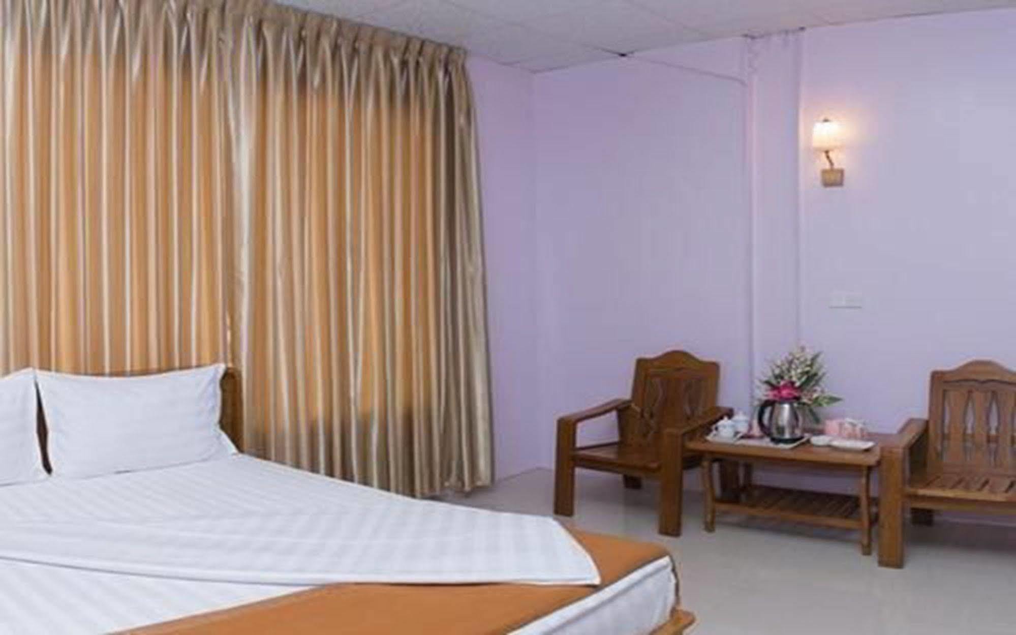 Aung Tha Pyay Hotel 3 Yangon Dış mekan fotoğraf